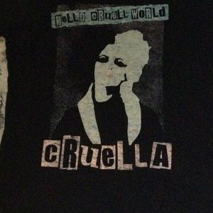 Disney Cruella T-shirt Size XL